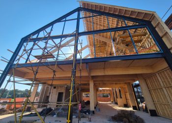 AMOTOLO SE STEEL FABRICATION ERECTION ON SITE
